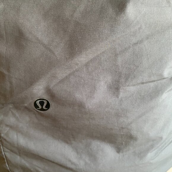 Lululemon Men’s Reversible Full Zip Goose Down Puffer Vest In Charcoal Gray M - Picture 12 of 15